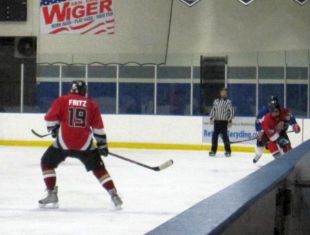 Fighting Ice Fish vs. Spiders