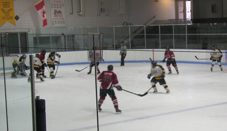 Spiders vs. Gold Rush, April 6, 2013